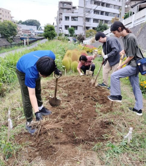 【HRG】10/４（土）涼しい秋の手入れ